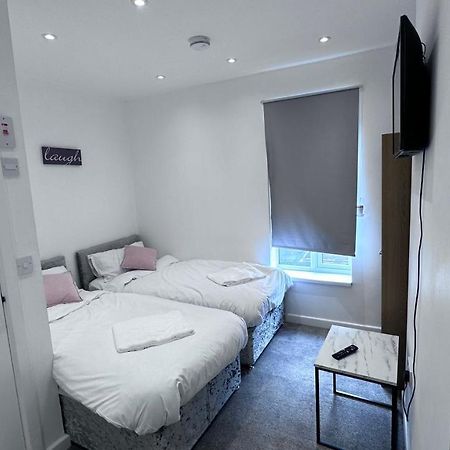 Comfy Diamond Ensuite Room Maidstone With Free Parking And Speedy Wifi Ngoại thất bức ảnh