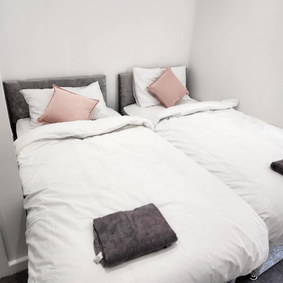 Comfy Diamond Ensuite Room Maidstone With Free Parking And Speedy Wifi Ngoại thất bức ảnh